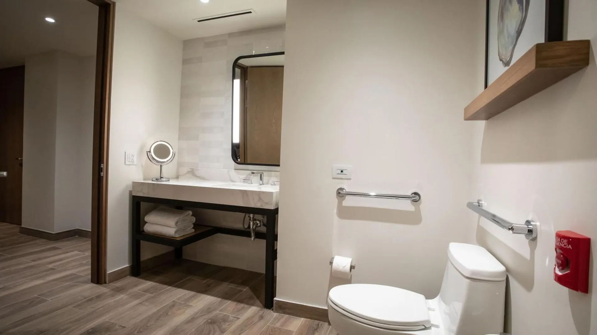 Hotel Courtyard By Marriott Santo Domingo Piantini