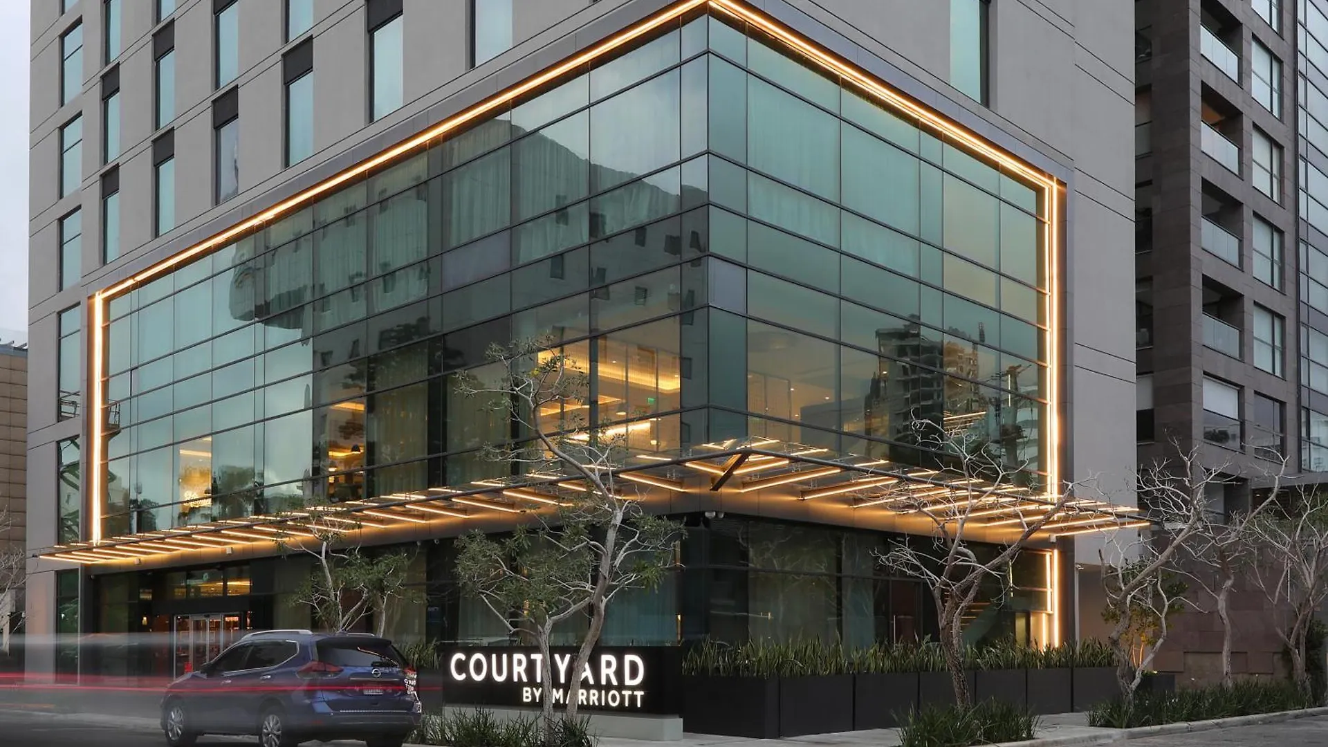 Hotel Courtyard By Marriott Santo Domingo Piantini