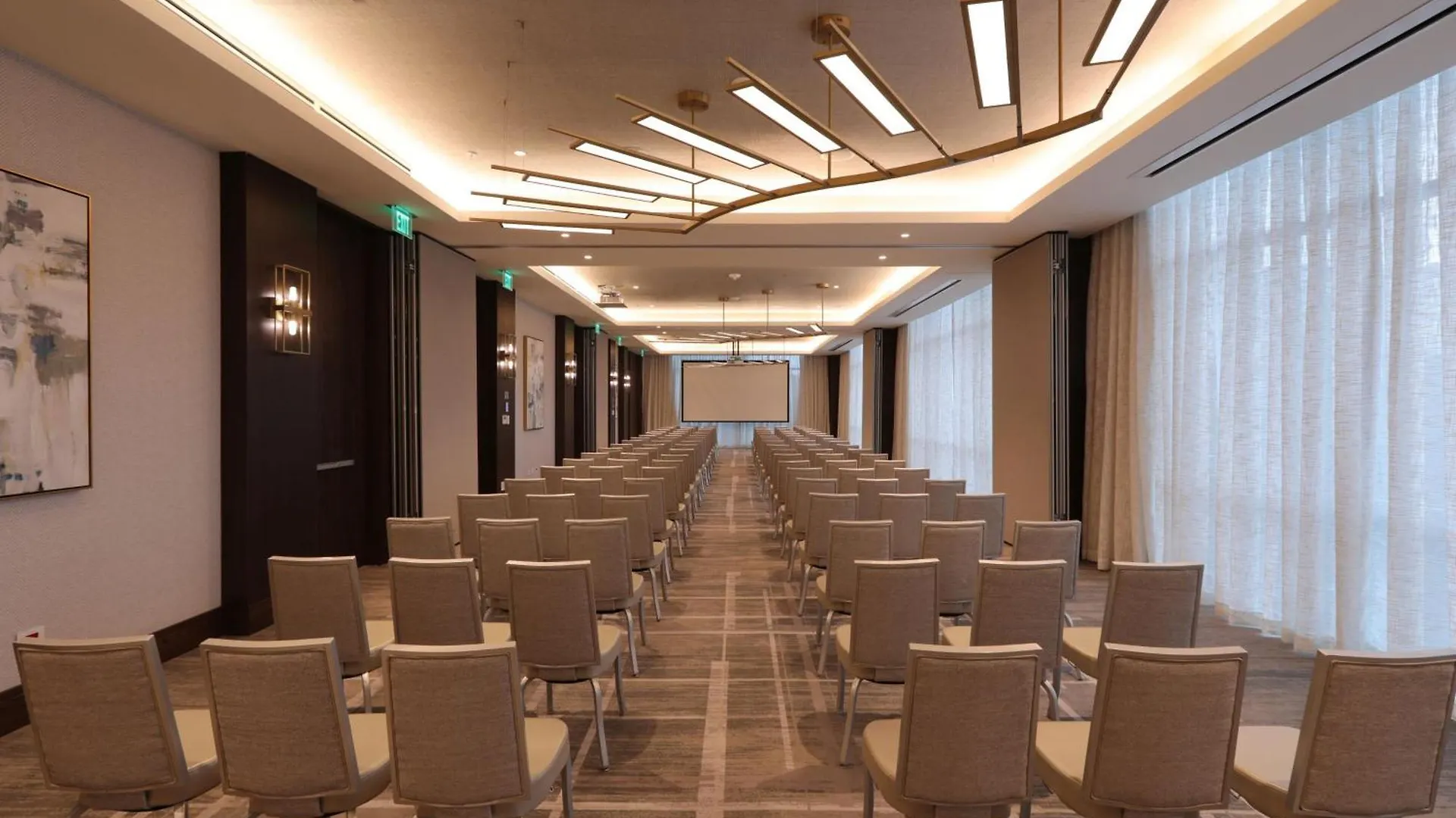 Hotel Courtyard By Marriott Santo Domingo Piantini